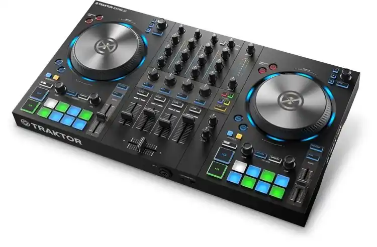 Native Instruments Traktor Kontrol S3 Mk3 Novità